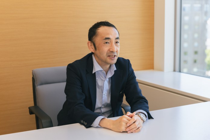 CDGデジタルマーケティング部長・二瓶竜太氏のインタビュー写真